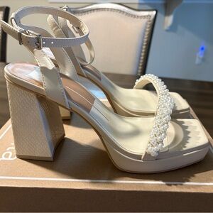 Dolce Vita Alesia Cream Pearl Block Heels